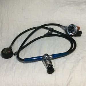 AMF Swimmaster MR12 regulator.   M199